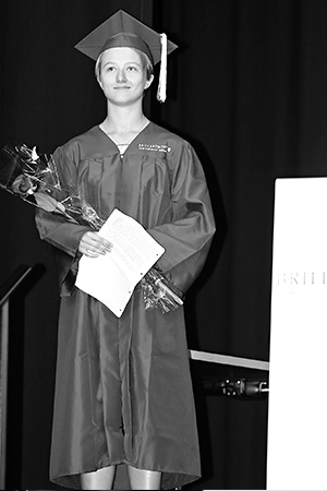 Ekaterina Dopiro receives the Brillantmont Prize of Excellence