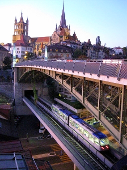 BM125_lausanne_metro