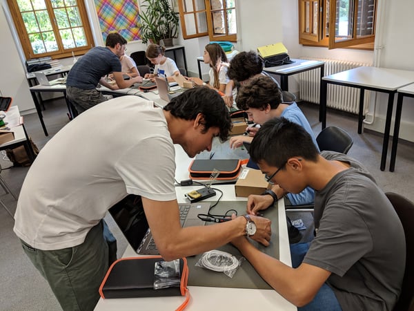 Students programming with Arduino at Brillantmont International School