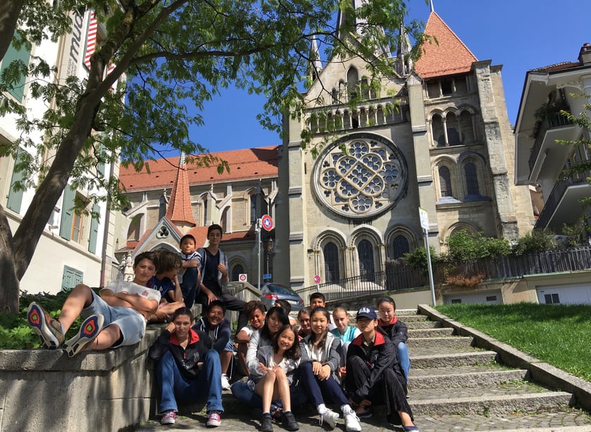 summer students in lausanne