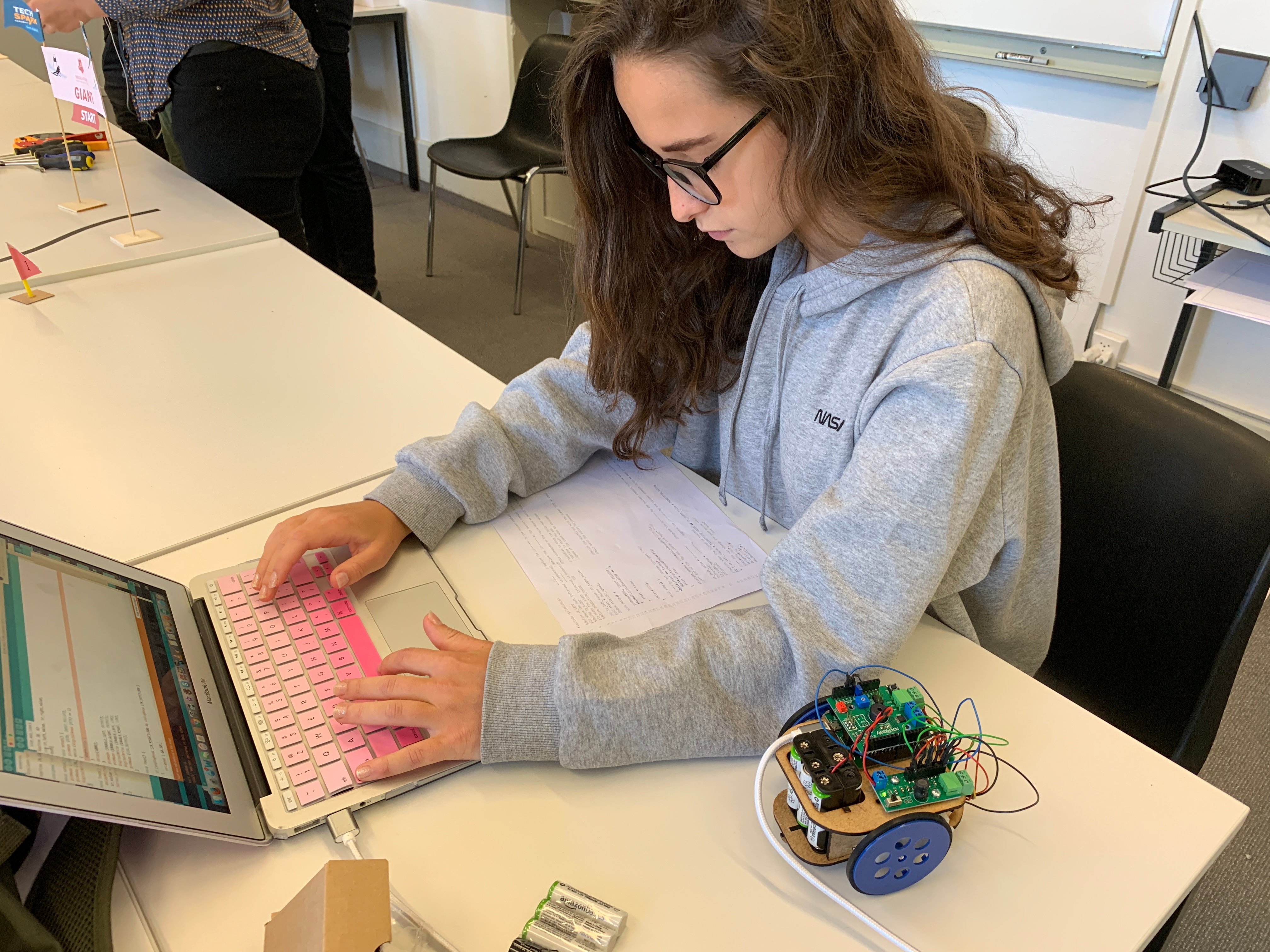 Brillantmont Robotics and coding class for A Level students