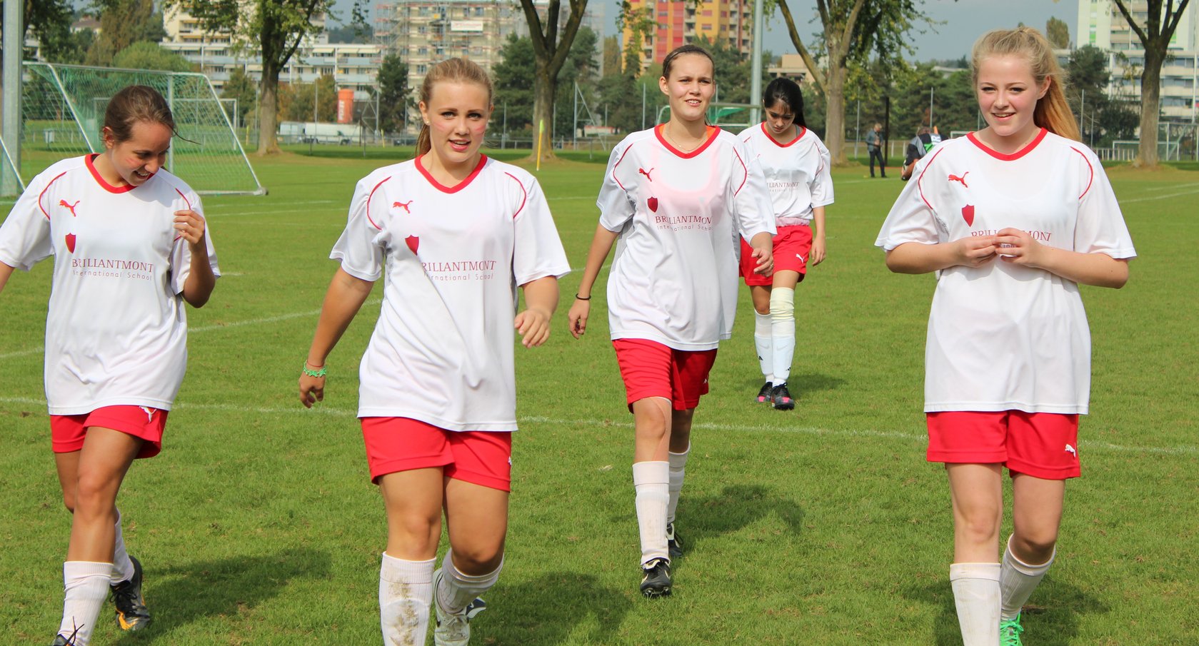 Girls Football Brillantmont